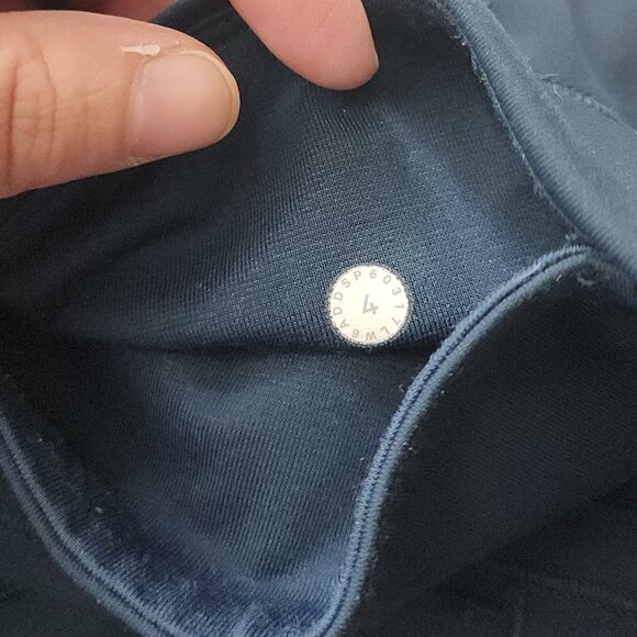 Lululemon Run Inspire Crop Leggings Navy Blue Size 4 Luxtreme Like New - Picture 12 of 13